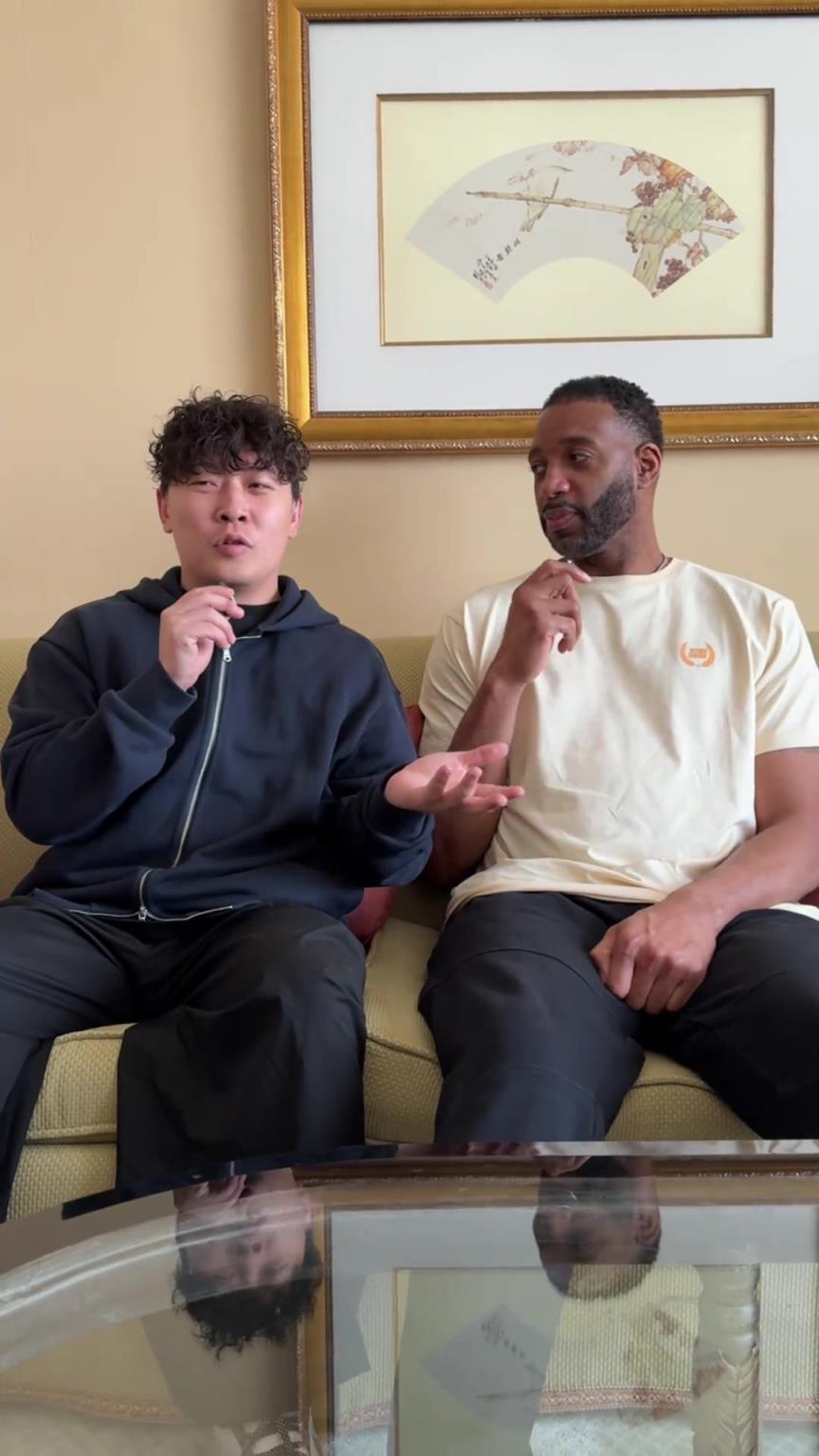 小伙子你真勇啊，在麥迪面前“那個，那個”的