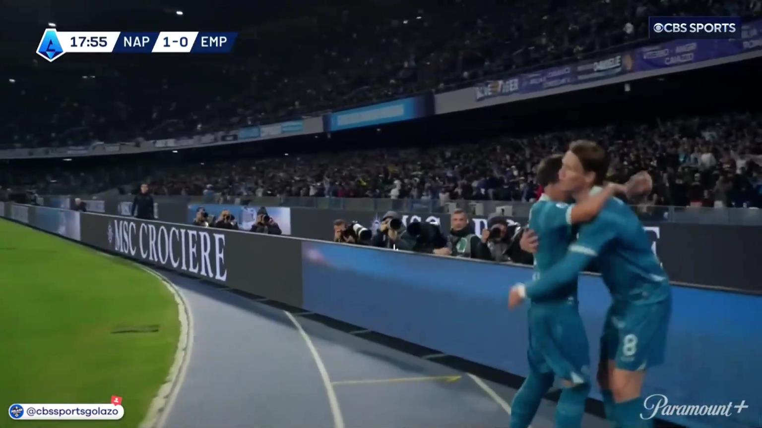 完美進(jìn)球！麥克托米奈中場(chǎng)帶球一條龍外圍勁射破門！